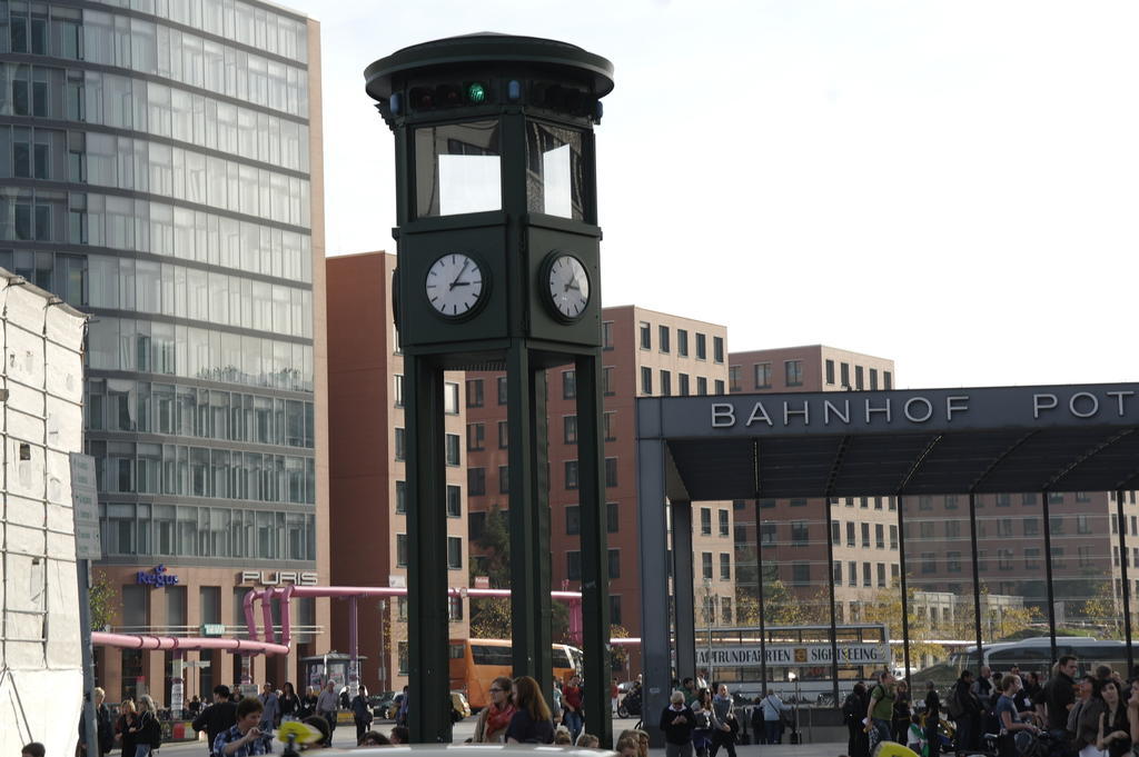 Central Apartments برلين الغرفة الصورة
